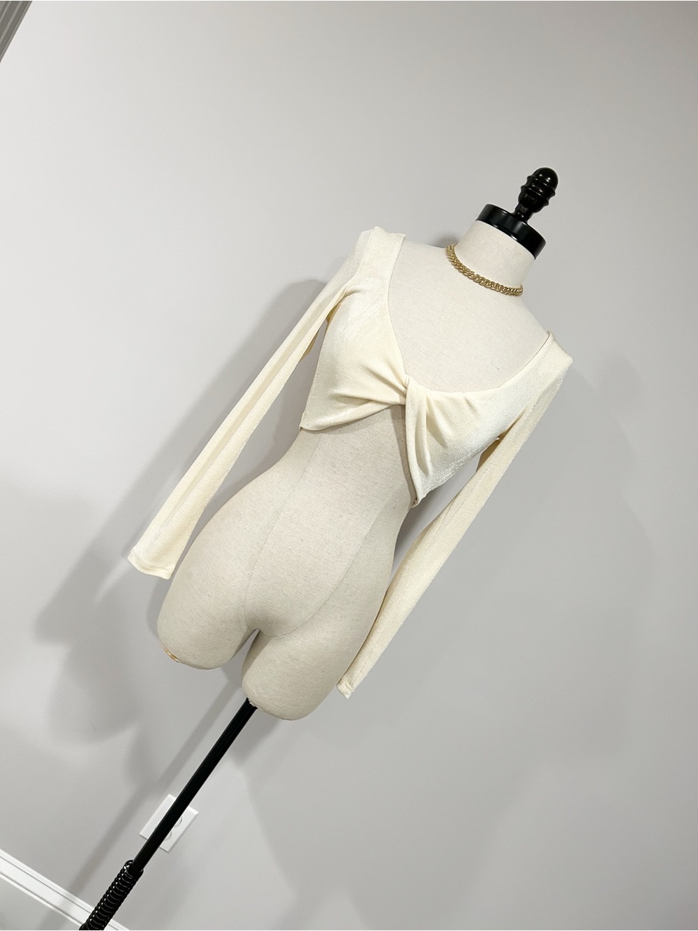 Twist-Front Long Sleeve Crop Top - Cream